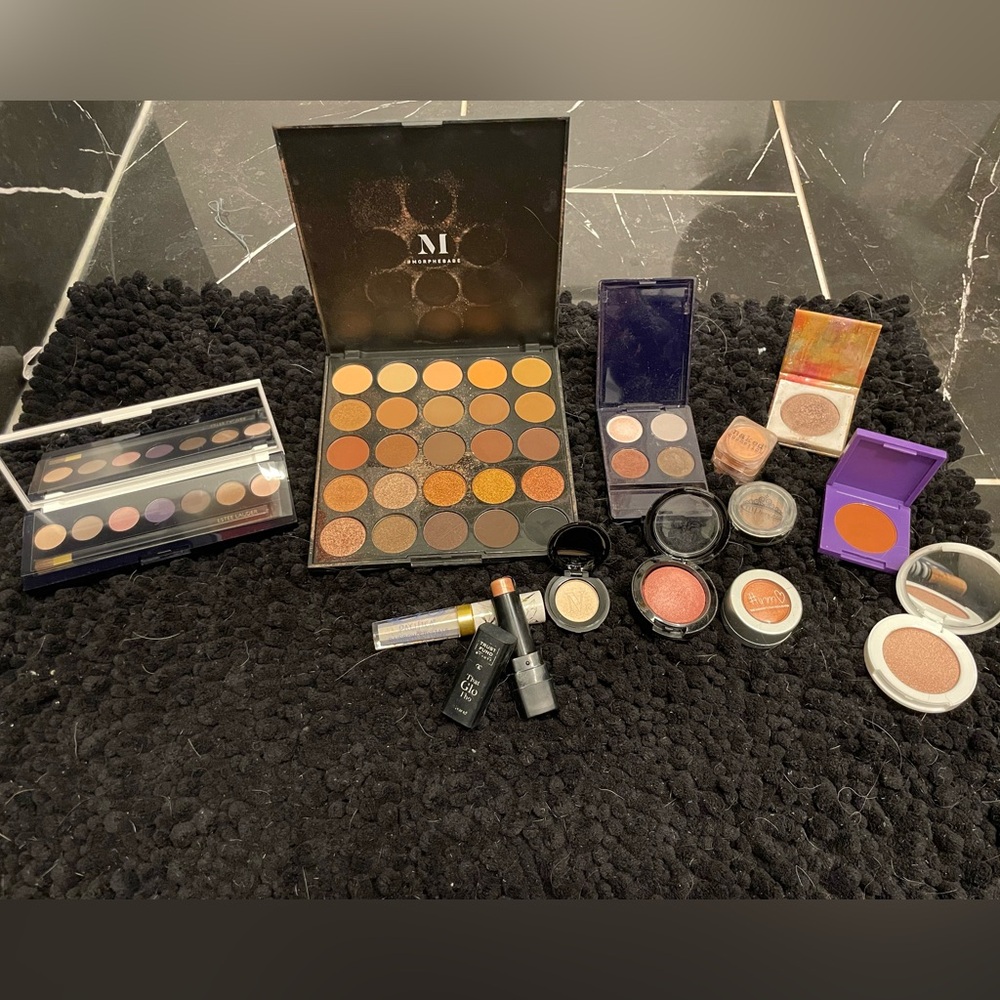 Eye Shadow/Highlighter bundle